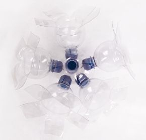 blüte | 2007 | Montage aus Gebrauchsmaterialien